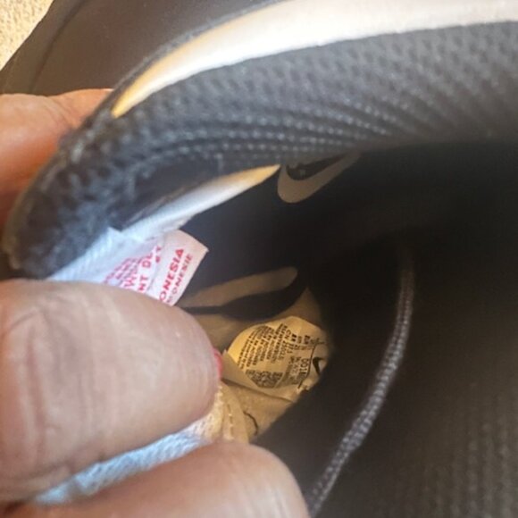 Nike Dunk High Retro - Black and White (Size Woman 8, Mens 6) - Picture 9 of 10